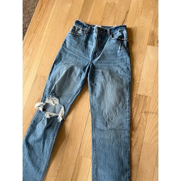 Abercrombie & Fitch 90s Straight Ultra High Rise Jeans - Picture 3 of 5